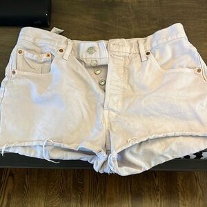 LEVI’s light purple Jean shorts
